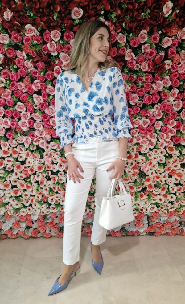 Blusa cruzada estampado floral