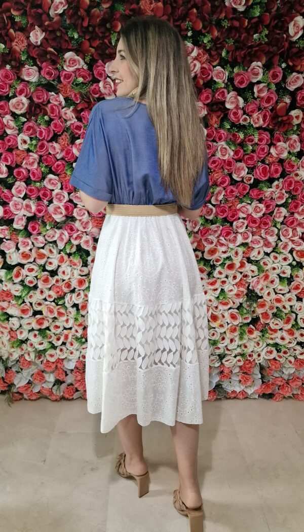 Vestido combinado vaquero y encaje calado - Imagen 3