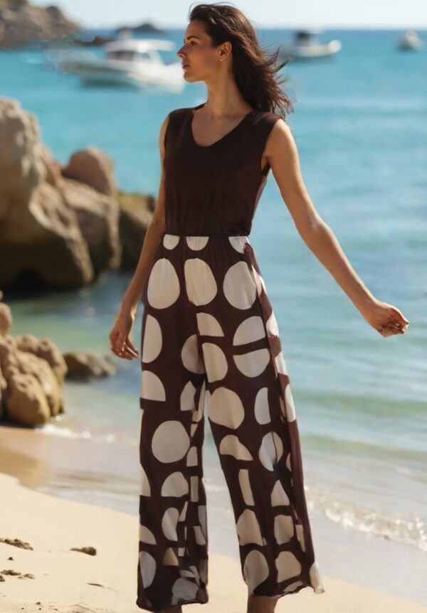 Mono combinado cuerpo espalda cruzada y pantalón lunares