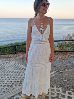Vestido largo encaje tirantes detalle borlas blanco
