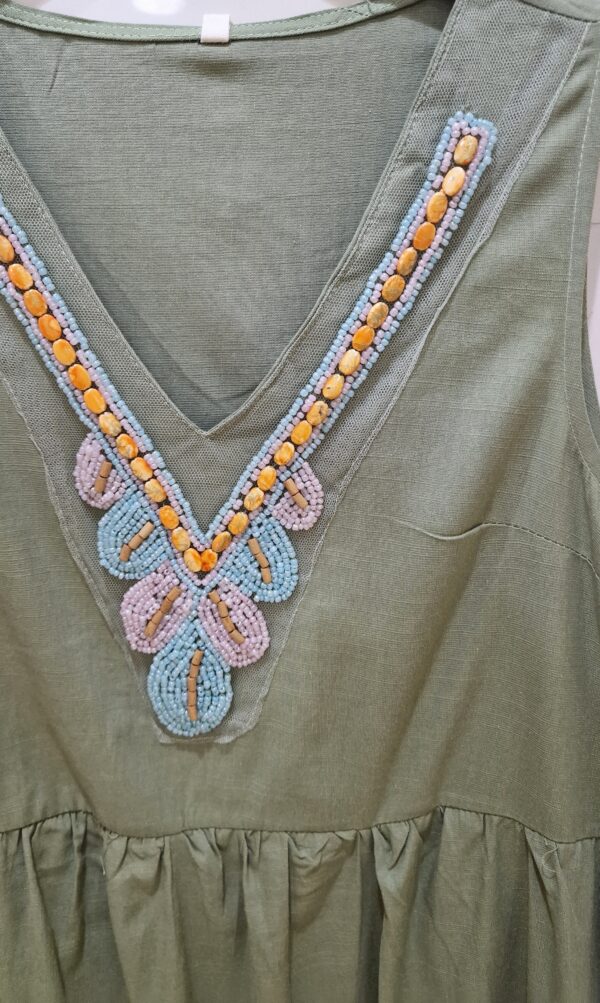 Vestido corto detalle pedreria cuello con bolsillos - Imagen 6