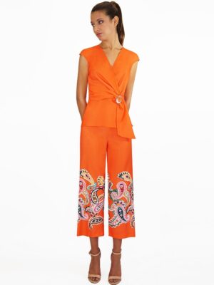 Conjunto chaqueta cruzada y pantalón estampado cachemir naranja
