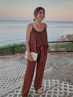Conjunto top y pantalón lazada ancho