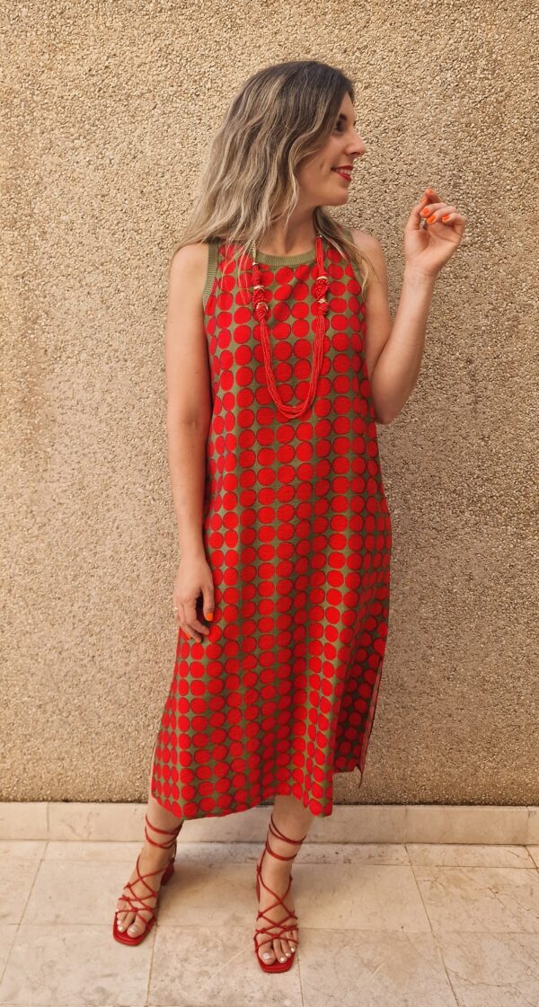 Vestido estampado círculos rojo y verde midi