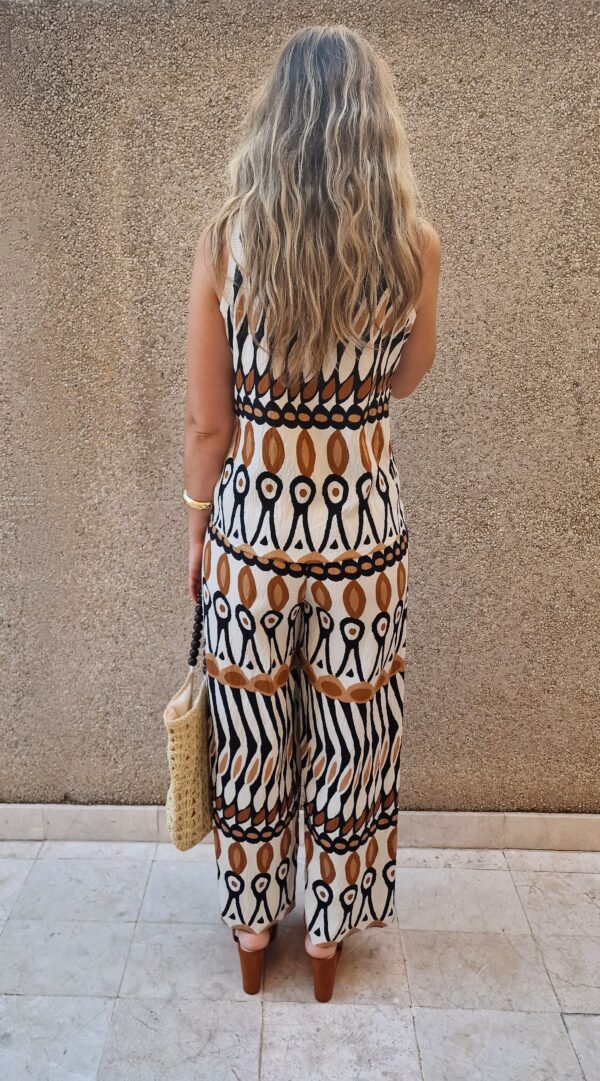 Conjunto camiseta y pantalón estampado étnico - Imagen 5