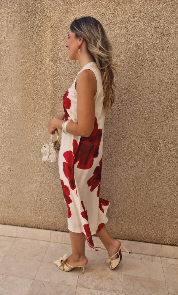 Vestido estampado flores rojas midi - Imagen 5