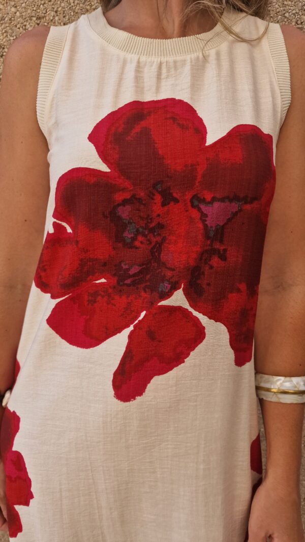 Vestido estampado flores rojas midi - Imagen 4