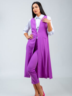 Conjunto chaleco largo y pantalón violeta