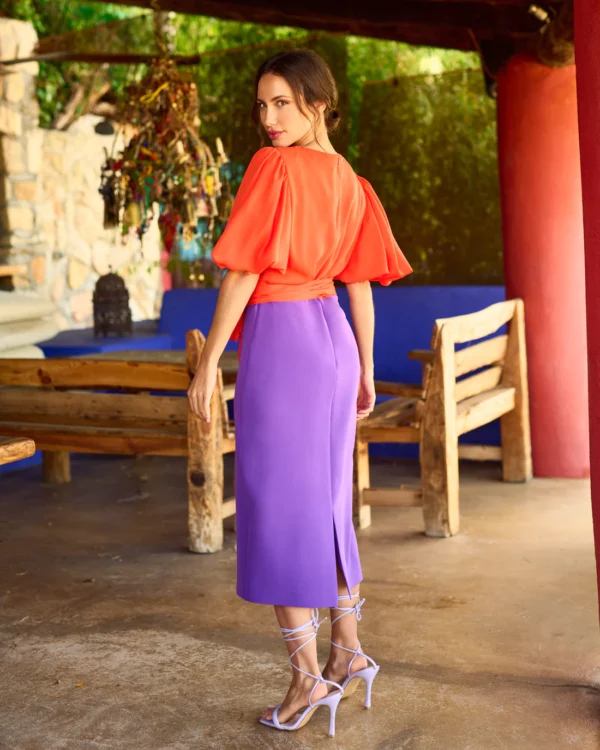 Vestido cuerpo gasa bicolor detalle lazada - Imagen 3