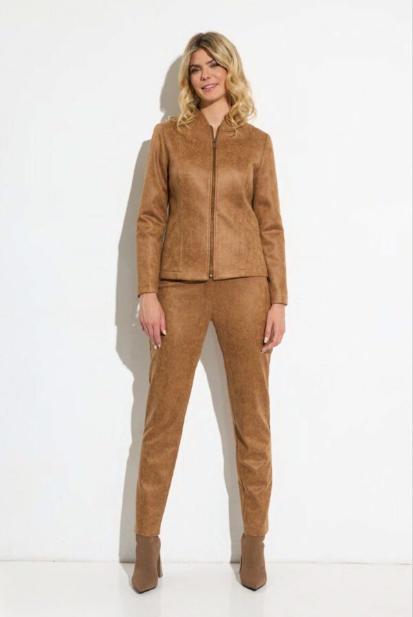 Conjunto chaqueta y pantalón antelina estructura negro - Imagen 2