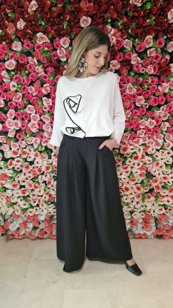 Jersey oversize detalle flor en cascada - Imagen 2