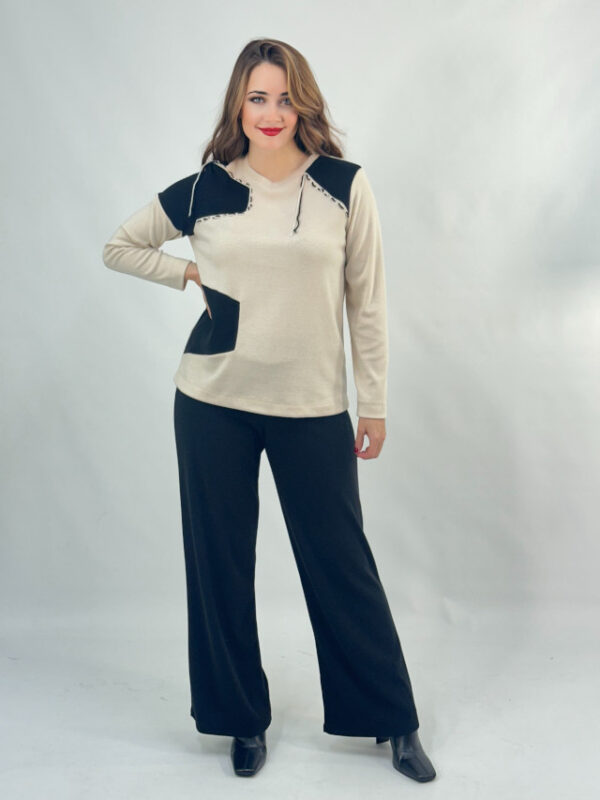 Conjunto jersey y pantalón punto combinado negro y crudo - Imagen 4