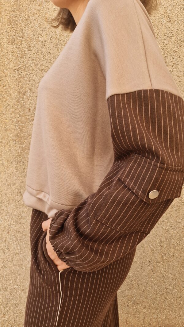 Conjunto sudadera y jogger combinado rayas beige y marrón - Imagen 4