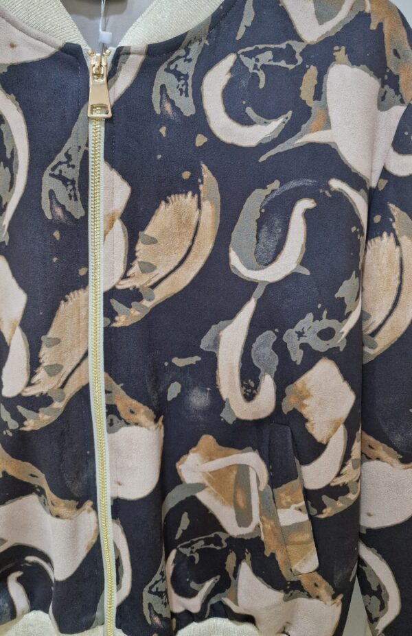 Conjunto camiseta y pantalón jogger estampado círculos beige - Imagen 2