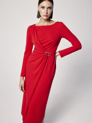 Vestido midi cruzado detalle broche cintura rojo