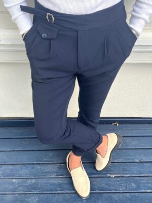 Pantalón de vestir cintura hebilla