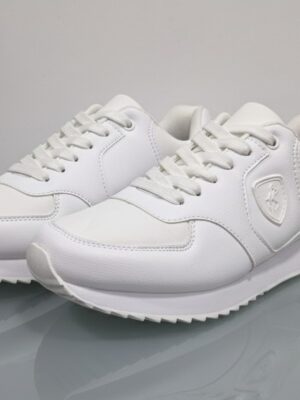 Zapatilla blanca escudo caballo