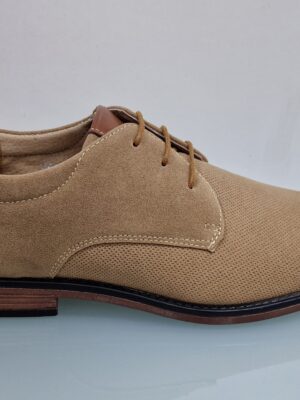 Zapato sport perforado beige