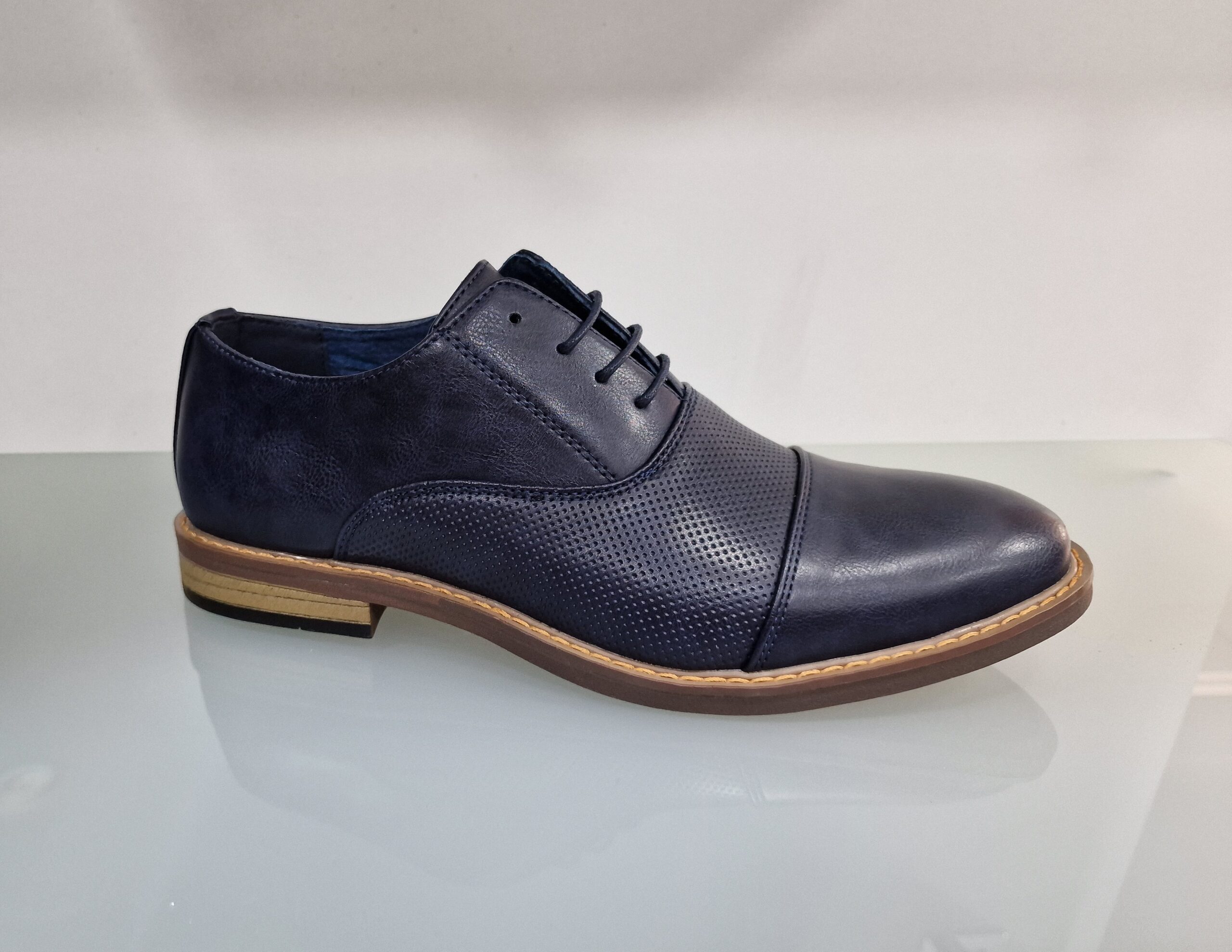 Zapato de vestir combinado perforado - Imagen 3