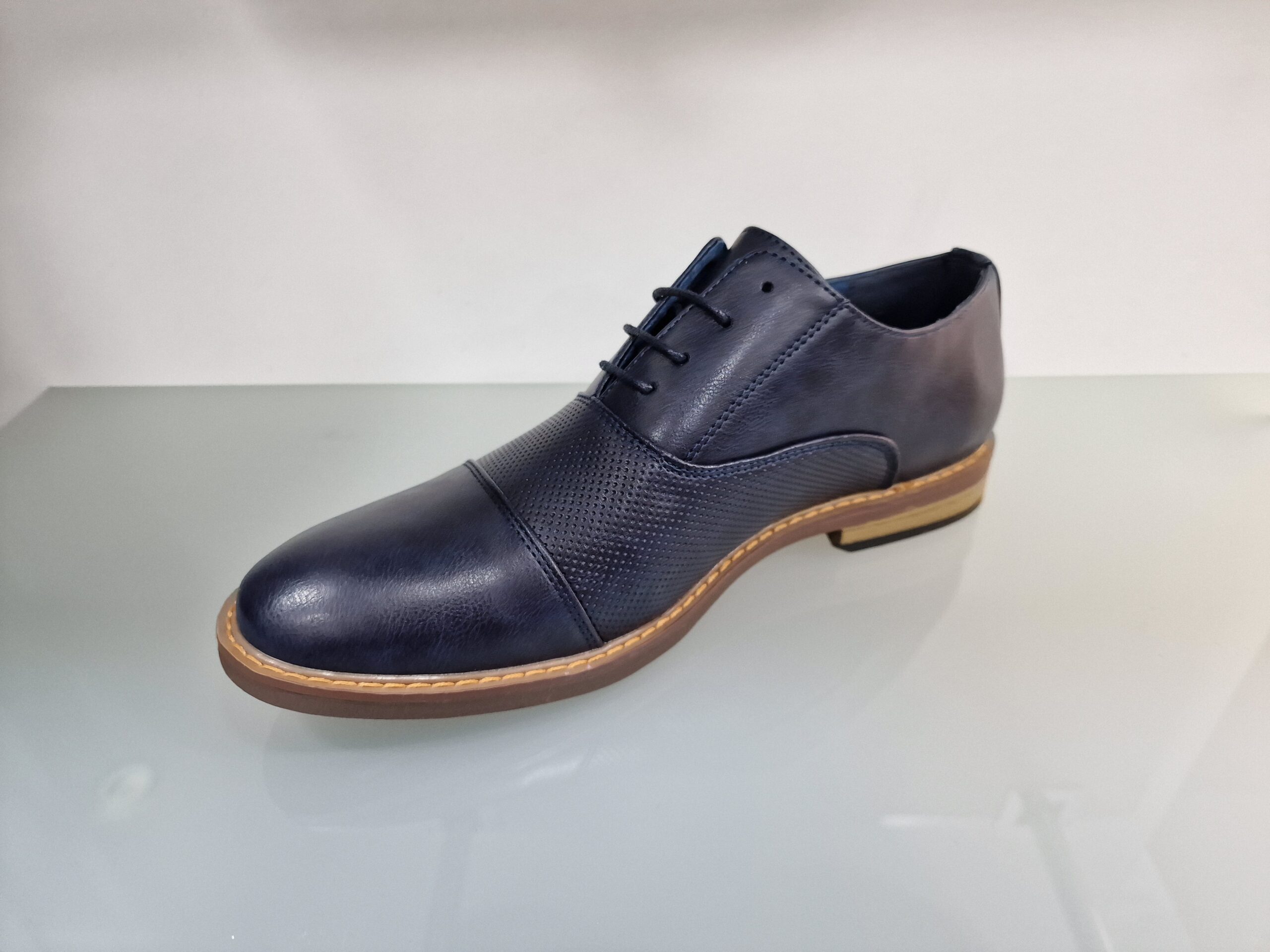 Zapato de vestir combinado perforado - Imagen 4