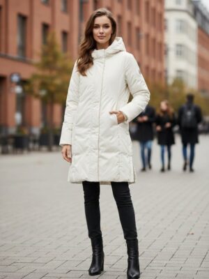 Chaquetón enguatado combinado con capucha blanco