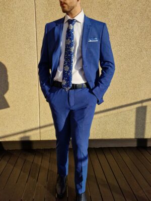 Traje entallado licra básico