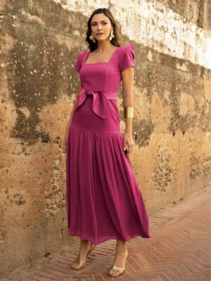 Vestido volante cinturón lazada fresa