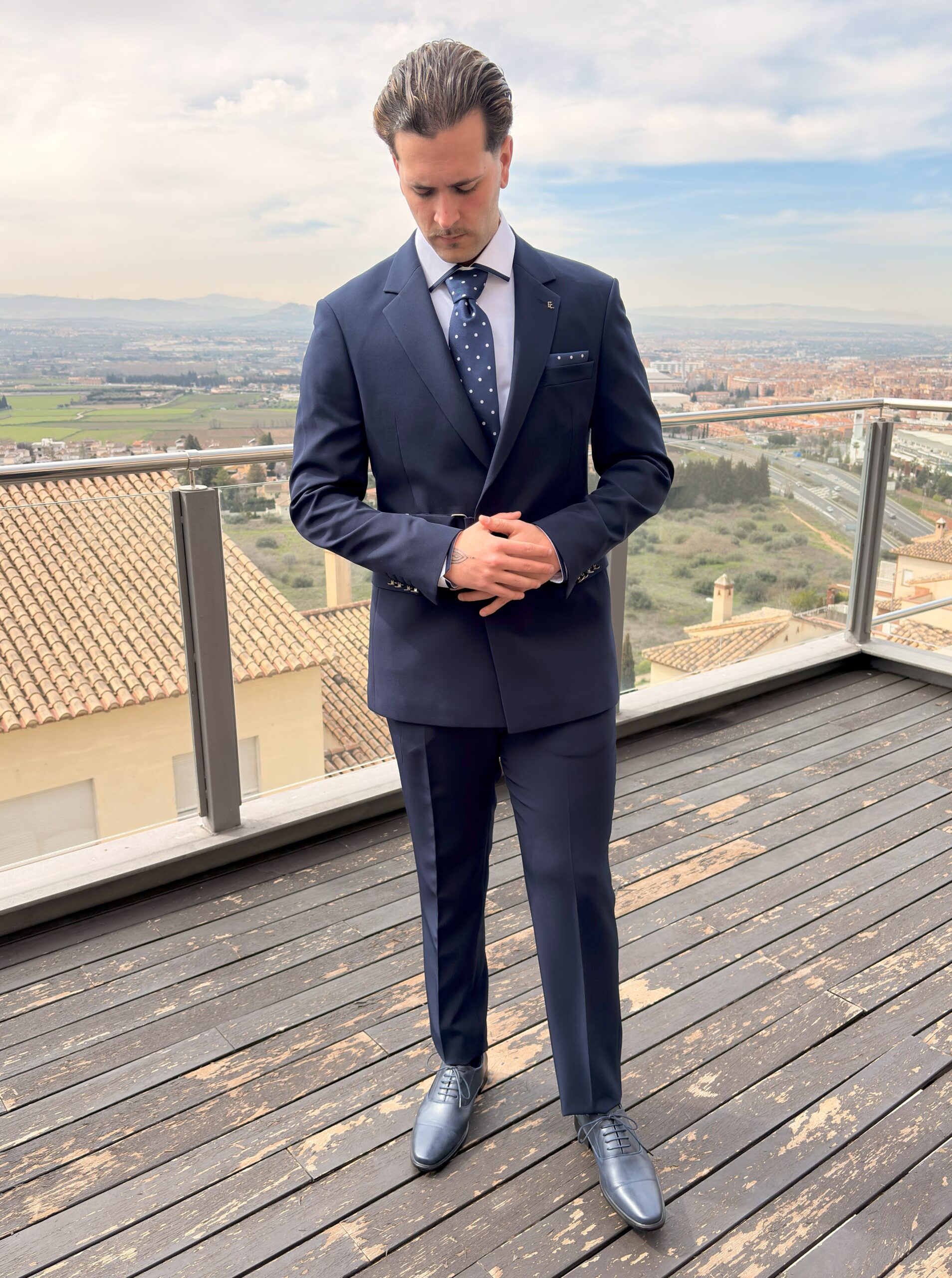 Traje cruzado hebilla - Imagen 4