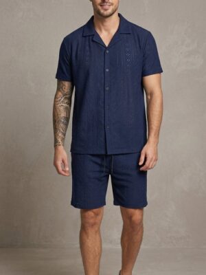 Conjunto camisa y pantalón corto calado