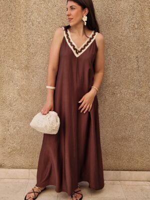 Vestido detalle trenza escote y tirantes
