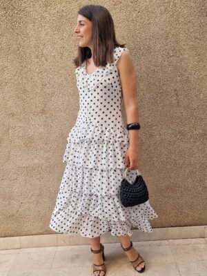 Vestido lunares y volantes