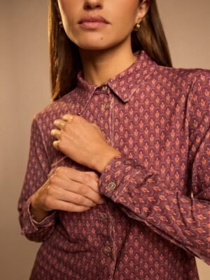 Camisa estampada plumas indias roja