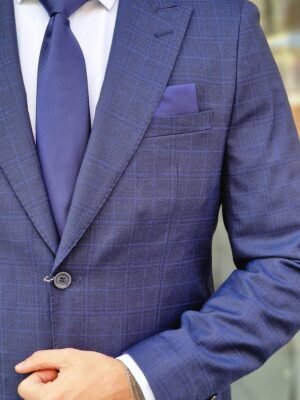 Traje de cuadros azul marino con azulon