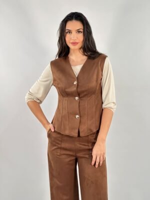 Conjunto chaleco botones y pantalón ante